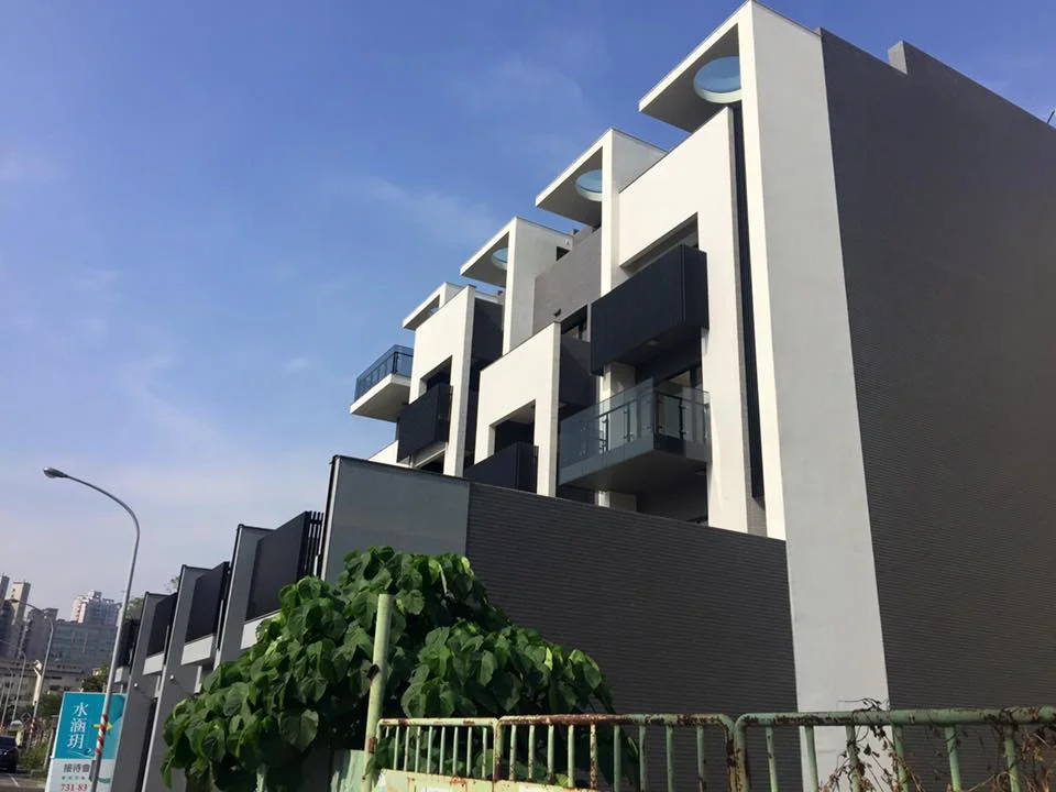 歐美建設水涵玥